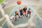 Entspannung oder Abenteuer? So kommt Abwechslung in die Schulferien
