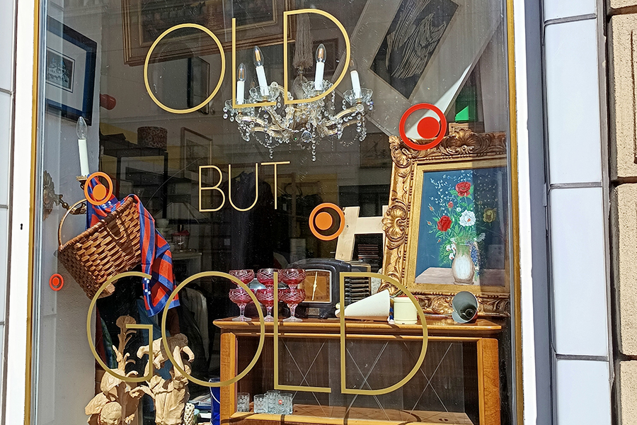 Raritäten bei Aida Antik&Retro.