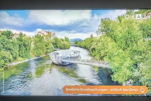 Elektronische Amtstafel im Rathaus in Betrieb