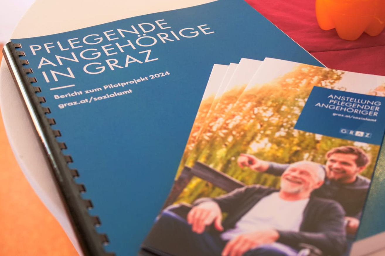 Graz stärkt pflegende Angehörige durch Anstellung