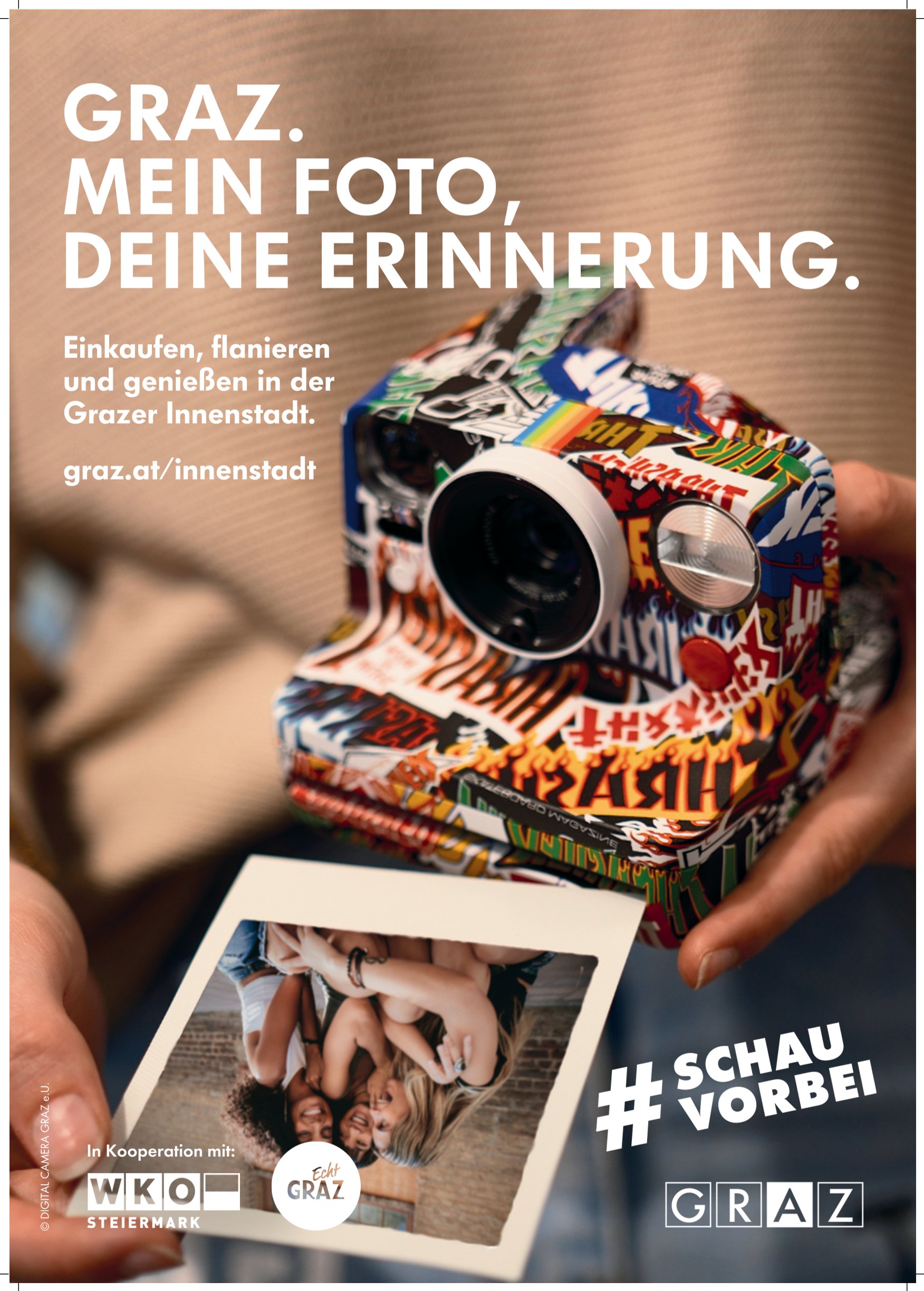 © Digital Camera Jakomini