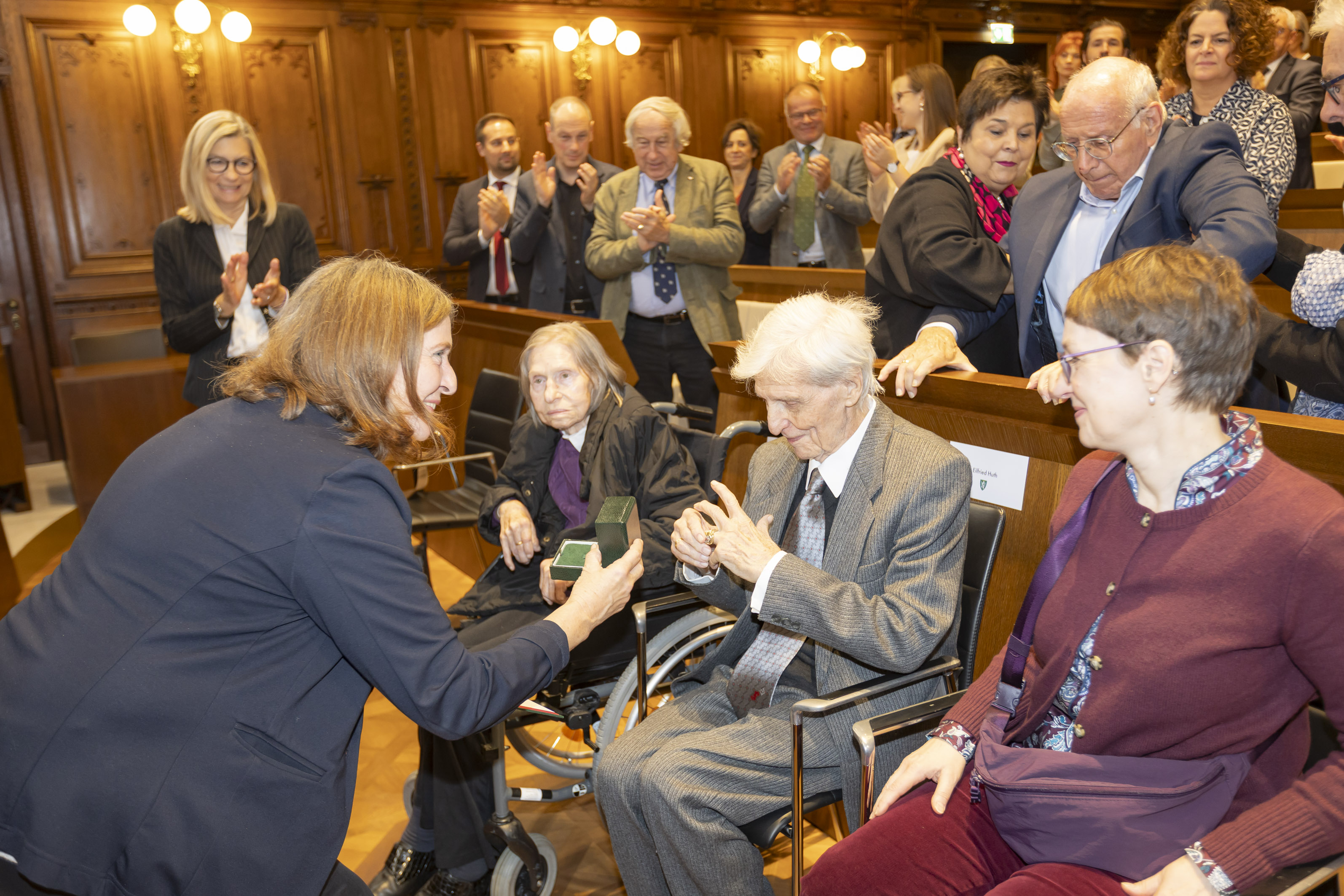 Ehrenring für Eilfried Huth: Impressionen von der Auszeichnung
