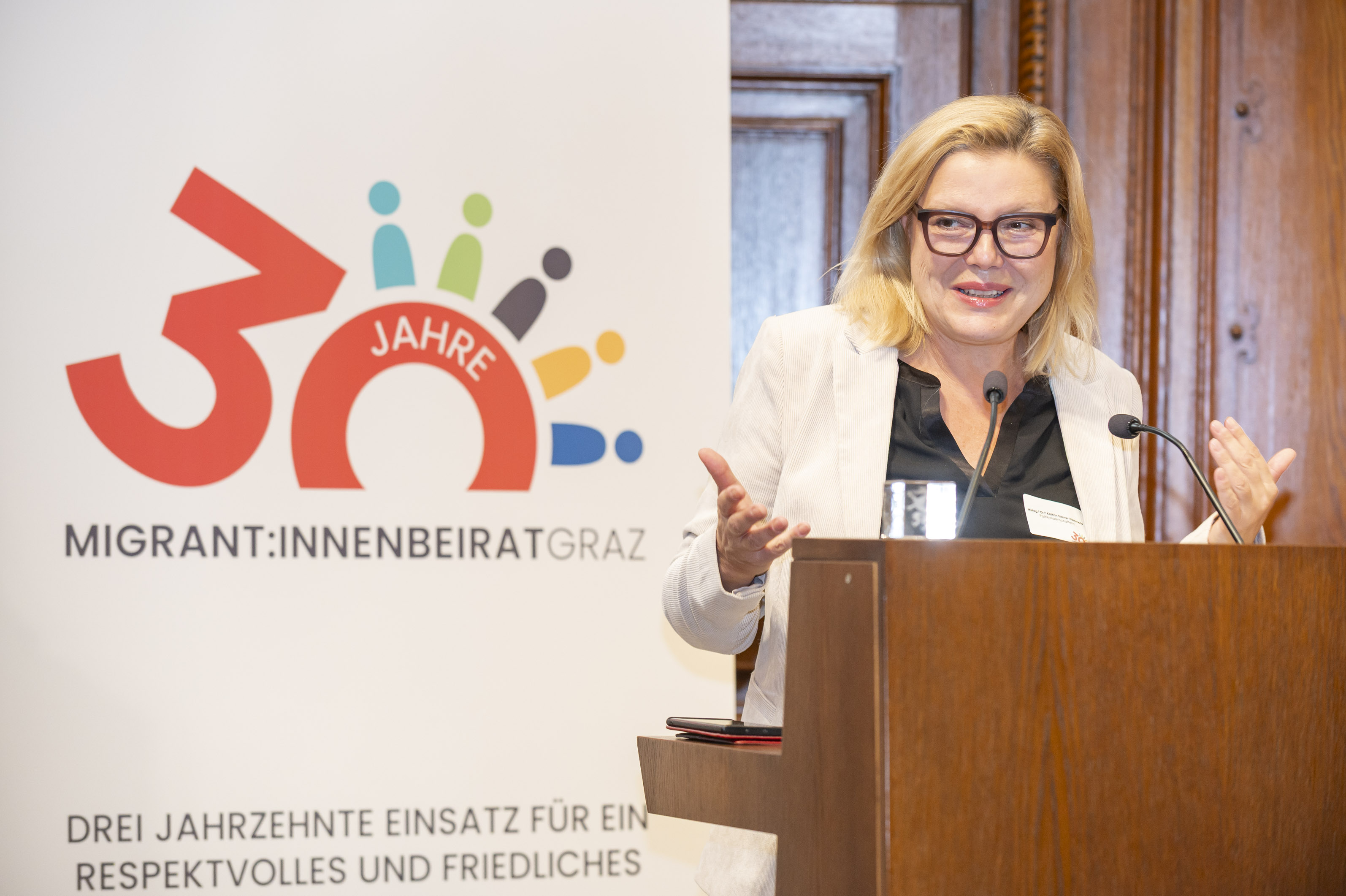 Kathrin Stainer-Hämmerle über Politische Teilhabe jenseits des Wahlrechts © Stadt Graz/Fischer Kathrin Stainer-Hämmerle über Politische Teilhabe jenseits des Wahlrechts