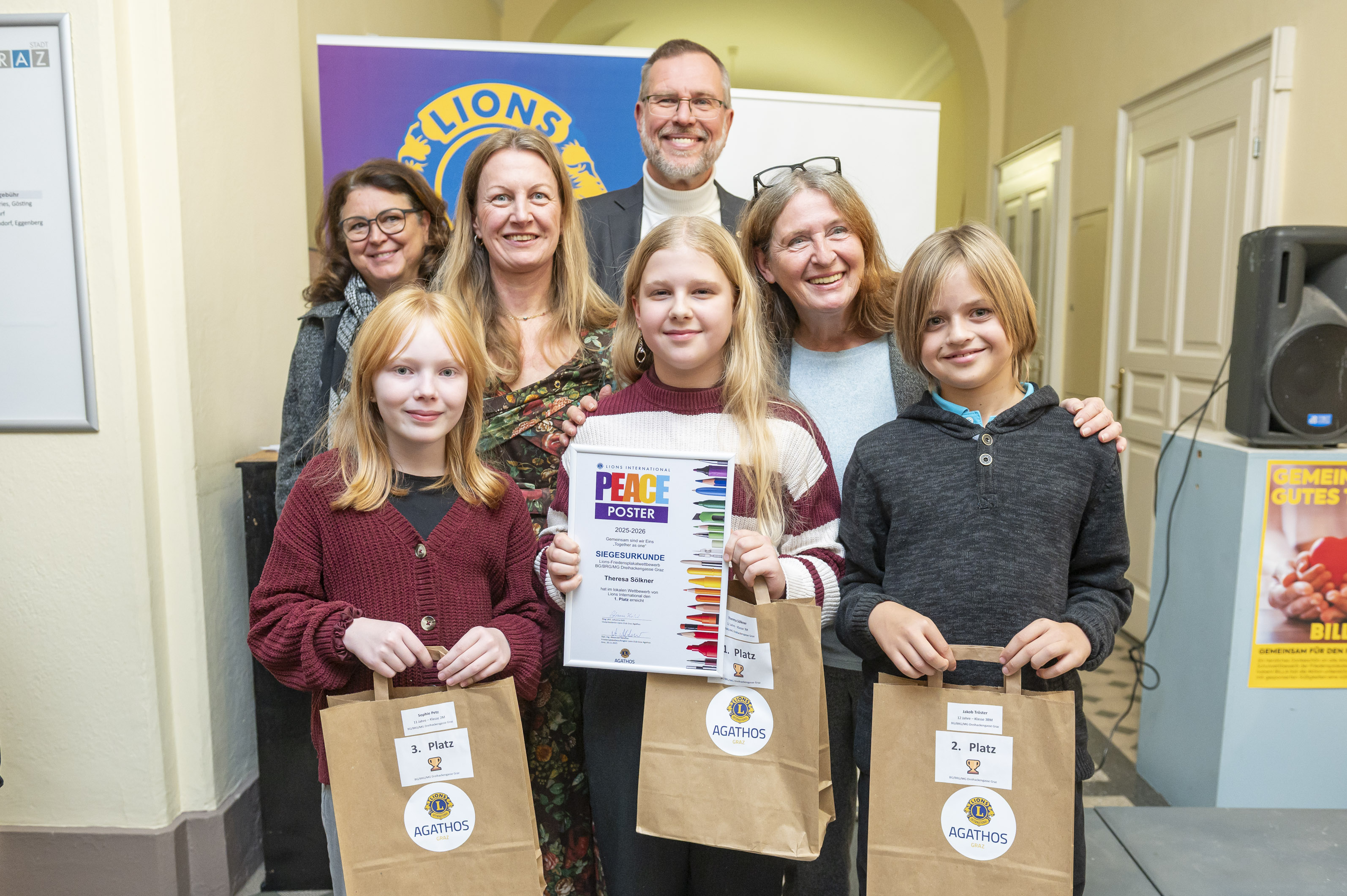 Die Gewinner:innen heißen Theresa Sölkner (1. Platz), Jakob Tröster (2. Platz) und Sophie Petz (3. Platz).