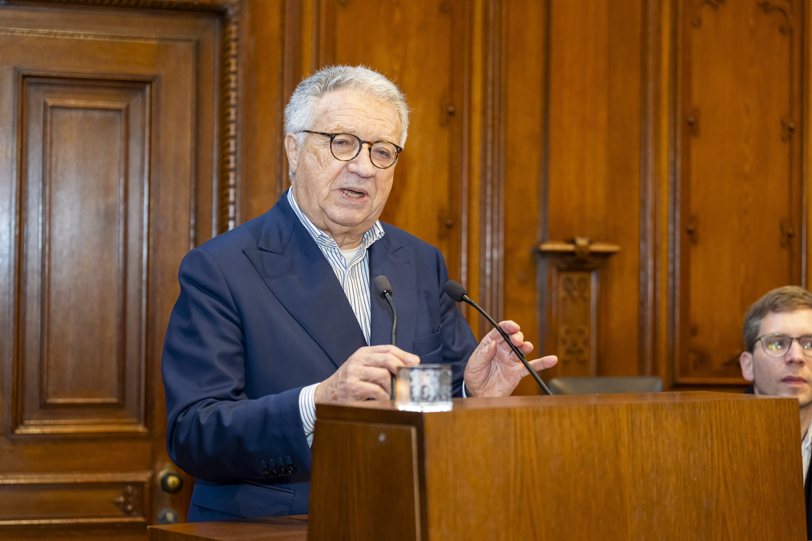 Diplomat und Südosteuropaexperte Wolfgang Petritsch hielt die Festrede.