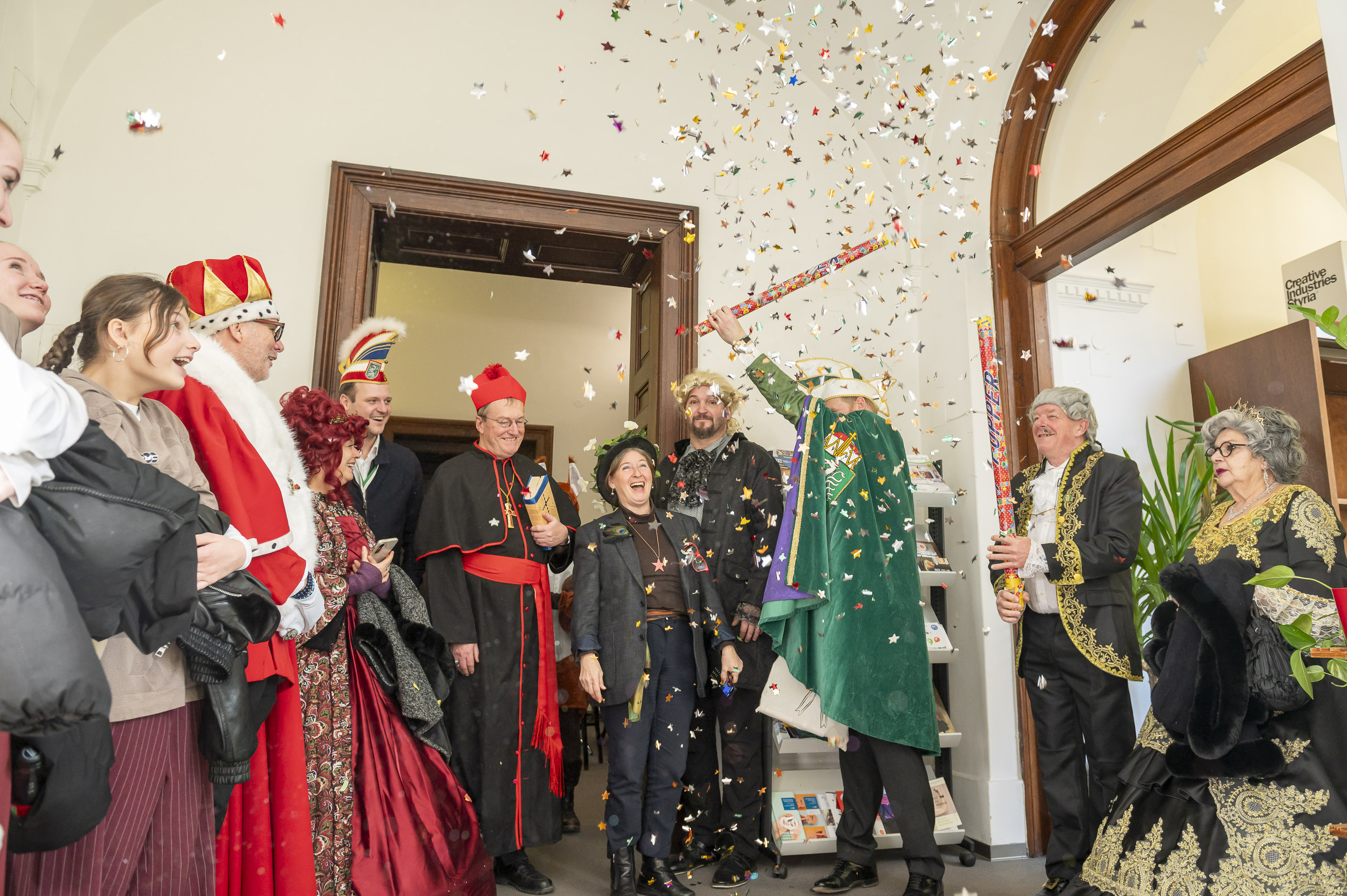 Konfettiregen zur Begrüßung © Stadt Graz/Fischer Konfettiregen zur Begrüßung