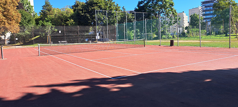 St. Lukas_Tennisplatz