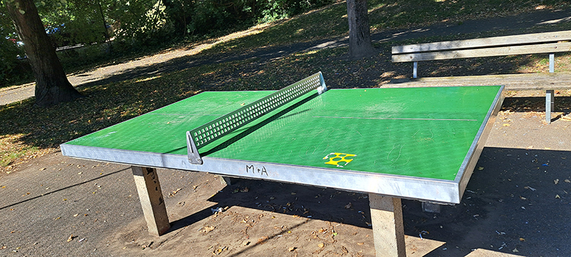 St. Lukas_Tischtennistisch