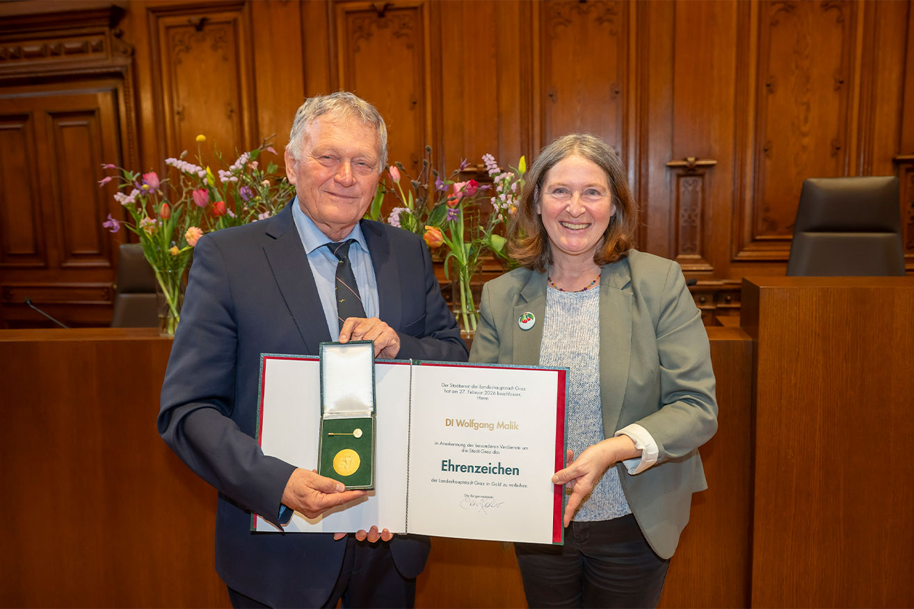 Goldenes Ehrenzeichen für Wolfgang Malik