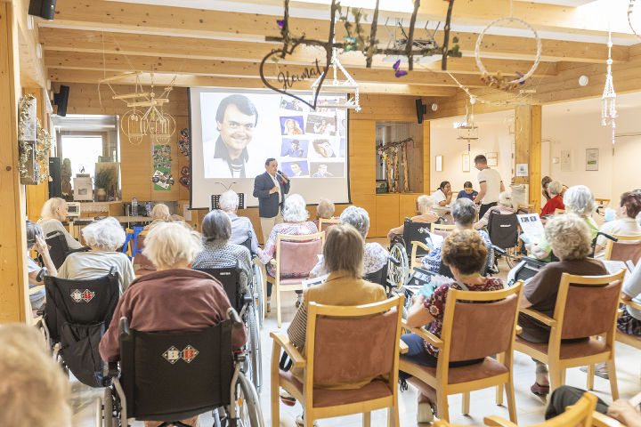 Musik im Pflegewohnheim