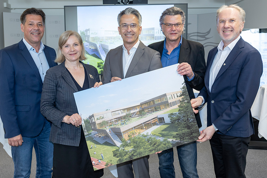 Bestnoten für neue Schul-Architektur im Bezirk Gösting: Bertram Werle, Judith Schwentner, Kurt Hohensinner, Thomas Vielnascher und Günter Fürntratt