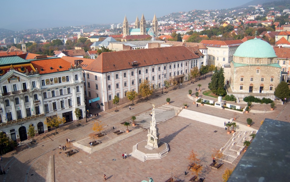 Hauptplatz in Pécs