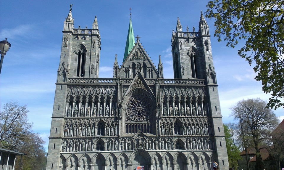Fassade des Nidarosdoms