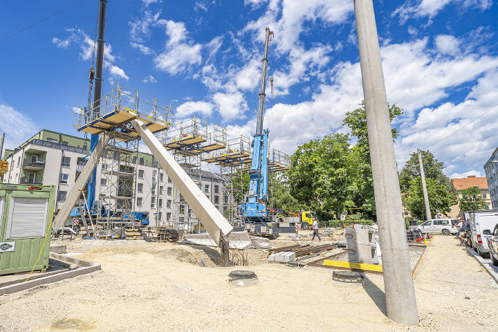 Hofbauerplatz. die Arbeiten gehen voran.