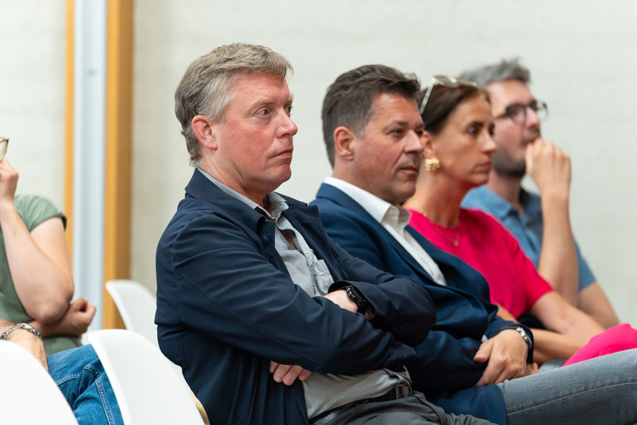 Die Zukunft der Innenstadt: Bertram Werle, Gustav Spener und Karin Oberhuber (v. l.) luden zum Dialog. © Janosch_FotoFilm Die Zukunft der Innenstadt: Bertram Werle, Gustav Spener und Karin Oberhuber (v. l.) luden zum Dialog.
