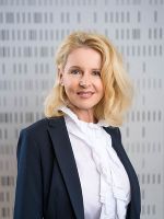 Karin Dier