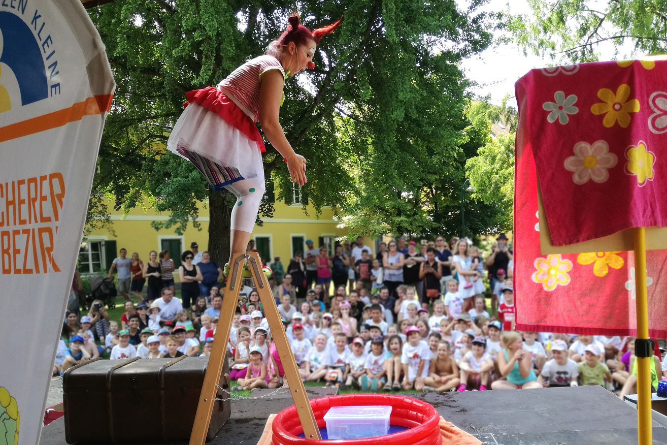 Badesicherheitsshows in Grazer Bädern