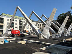 Bald gibt's was aufs Dach. Die Markthalle wächst. © Stadt Graz Bald gibt's was aufs Dach. Die Markthalle wächst.