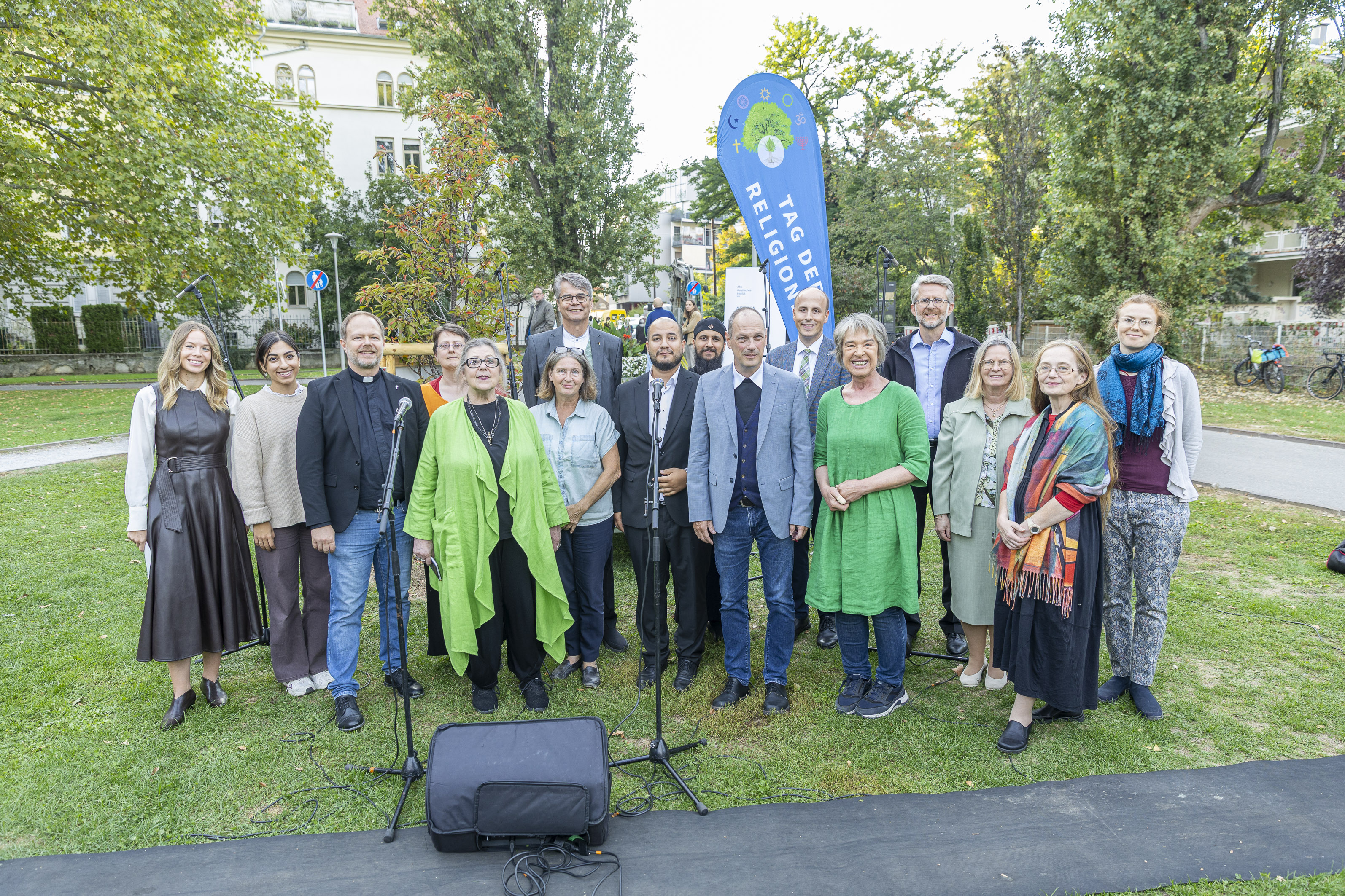 Die Abschlussveranstaltung zum Tag der Religionen im Volksgarten © Stadt Graz/Fischer Die Abschlussveranstaltung zum Tag der Religionen im Volksgarten