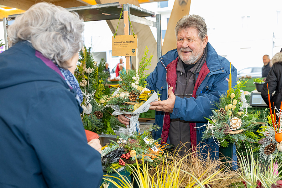 Reges Markttreiben. Der neue „alte“ Hofbauermarkt ist eröffnet © Stadt Graz/Fischer Reges Markttreiben. Der neue „alte“ Hofbauermarkt ist eröffnet